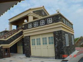 七美人塚紀念館