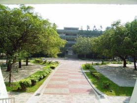 鼎金國中中庭景觀改善工程