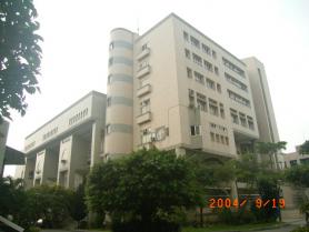 國立高雄應用科技大學