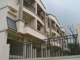 大坪頂連棟住宅