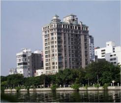 鑫龍建設－首富